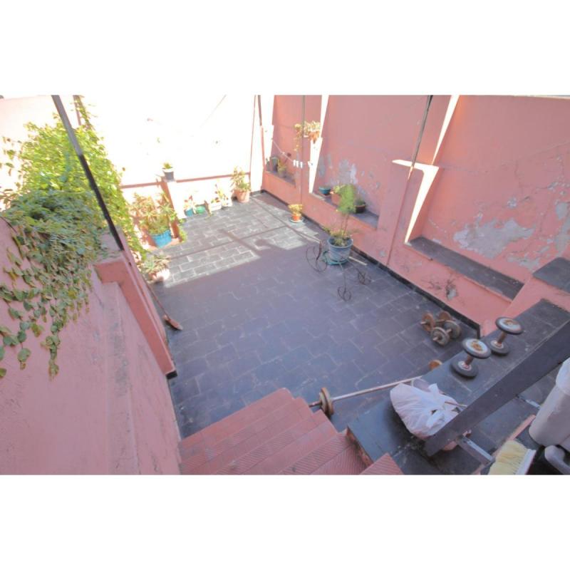 Morón 3918: casa de 7amb. + 2 patios + terraza - 20