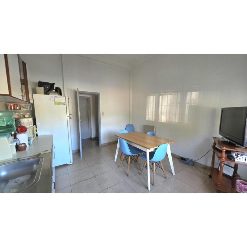 Lacarra 1180: PH 3amb. + patio techado, al frente, sin expensas. - 10