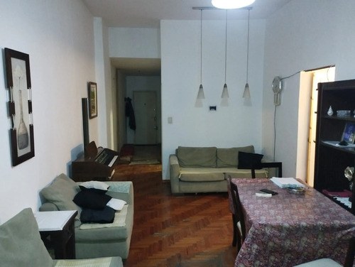 3 Ambientes Con Patio Y Jardin