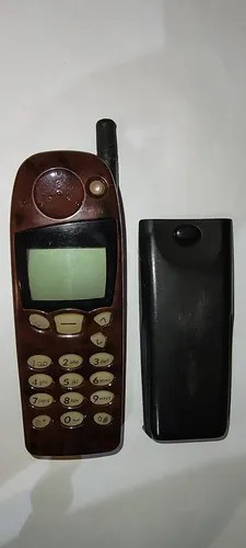 Celular Nokia 5110 Vintage Símil Madera Con Antena Marrón Oscuro - 3