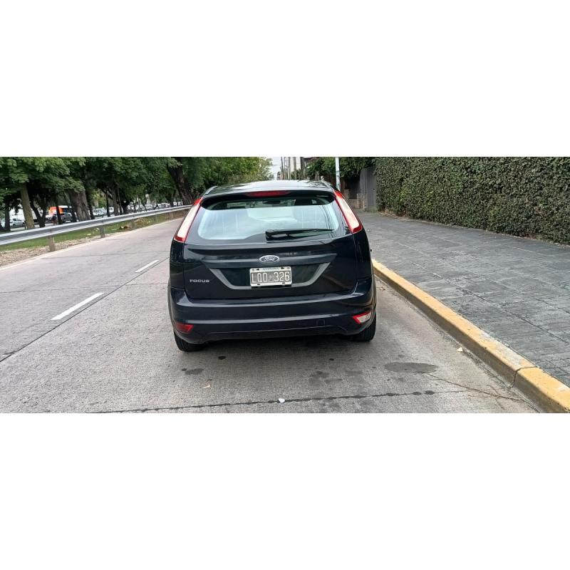 Ford focus 1.6 style 2012 - 16