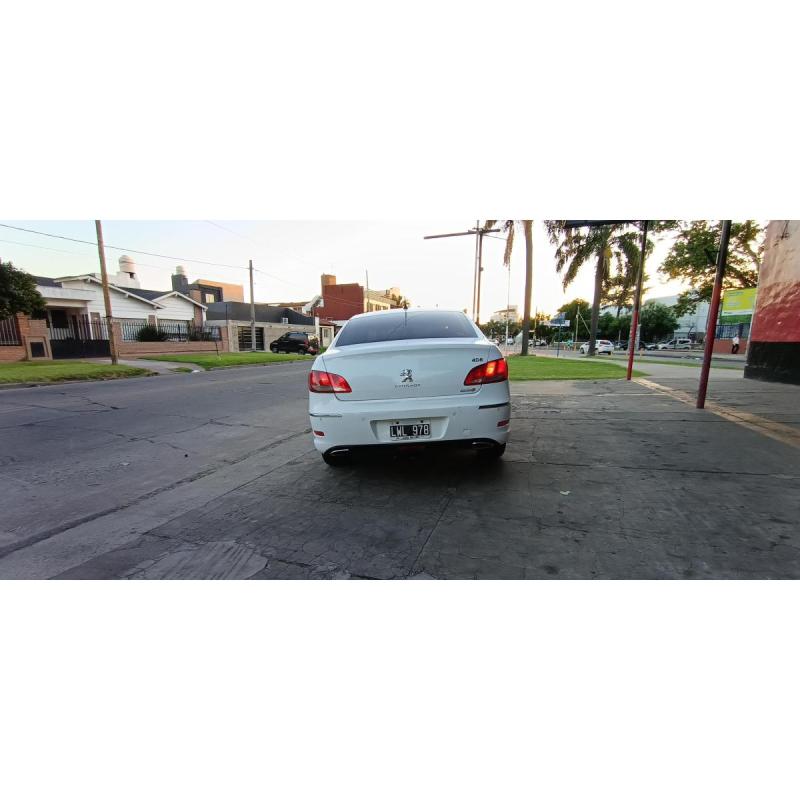 Peugeot 408 1.6 Hdi 2012 - 10