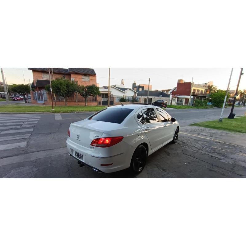 Peugeot 408 1.6 Hdi 2012 - 12