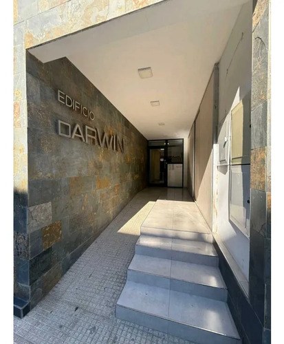 Departamento De Categoría En Venta Pleno Centro De Villa Carlos Pa