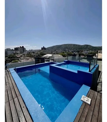 En Venta Departamento Con Gran Terraza Y Cochera En Pleno Centro - 3