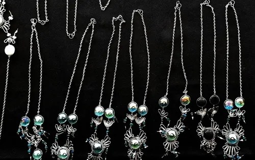 Bijou - Pack De Collares Y Aros Artesanales - 6