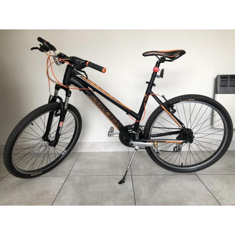 Bici de dama Raleigh NUEVA