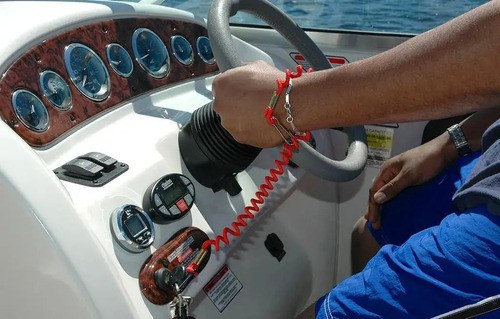 Hombre Al Agua Universal Llave Para Motos De Agua Y Lanchas - 2