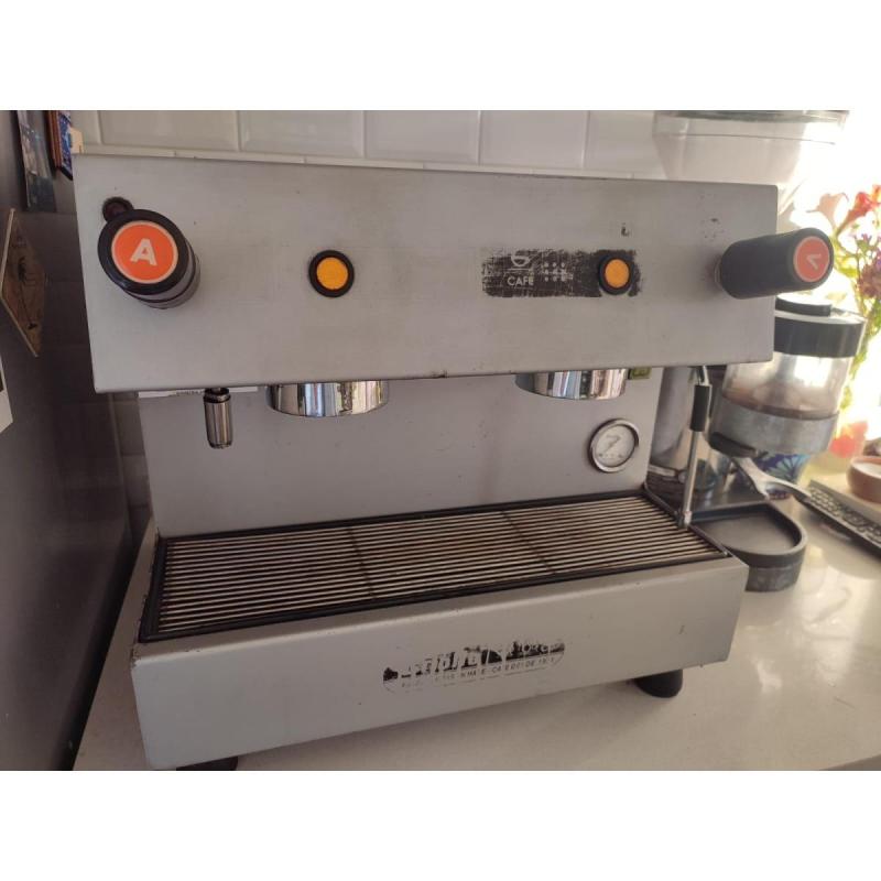 Cafetera Profesional 2 bocas