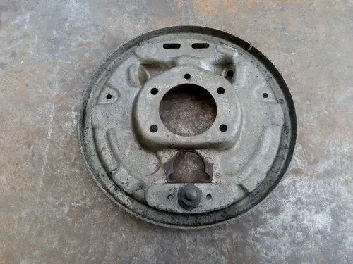 Plato Freno Trasero Derecho Ford Falcon - 2