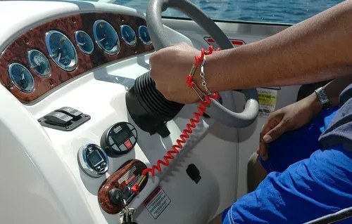 Llave Hombre Al Agua Universal Moto De Agua Lancha Easterner - 4
