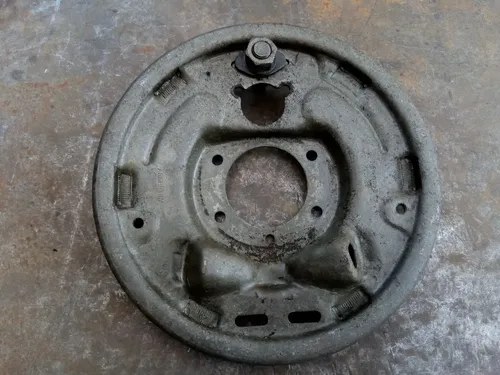 Plato Freno Trasero Derecho Ford Falcon - 9