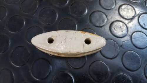 Aislador / Fusible Cerámico Aéreo - 7