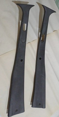 Moldura Parante Central Escort 98/03 Original Derecha/izquie Gris