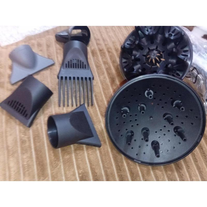 Conjunto de picos y difusores de secador de pelo