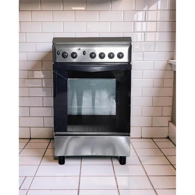 Cocina indesit acero inoxidable a gas