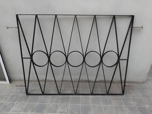 Reja Hierro Antigua 88x114cm Para Amurar. Excelente Est.! Negra