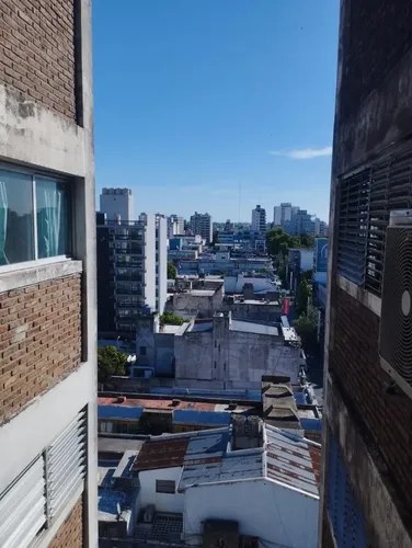 Semipiso De 3 Ambientes Con Dependencia - Excelentes Vistas - 4