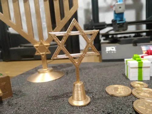 Set Decorativo Menorah + Dreidel + Monedas + Estrella + Rega Dorado - 4