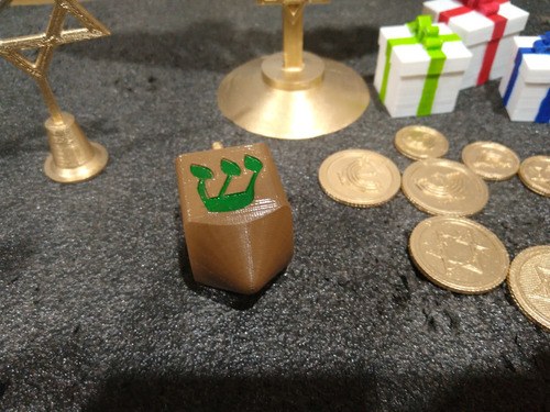 Set Decorativo Menorah + Dreidel + Monedas + Estrella + Rega Dorado - 8