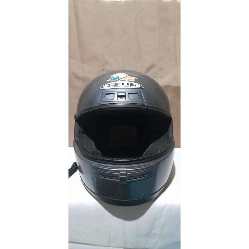 Vendo casco de moto Zeus