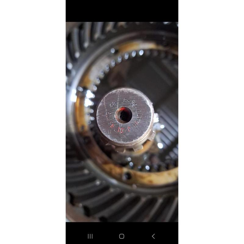 Corona y piñon marca eaton para mercedes 1215, 1518, etc - 2