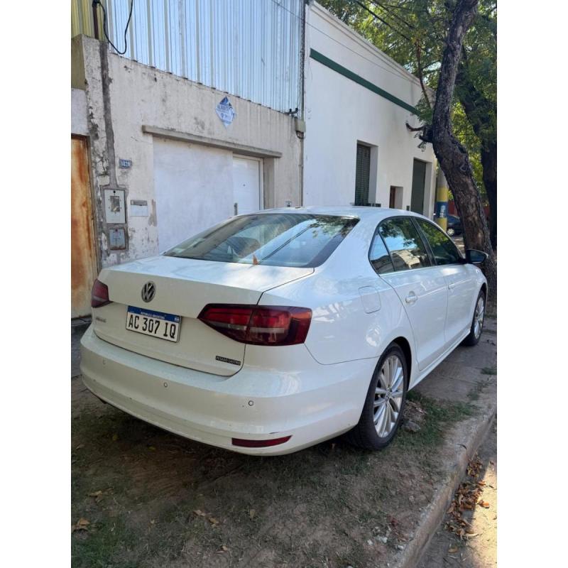 Volkswagen Vento 2018 Highiline 1.4 DSG 7