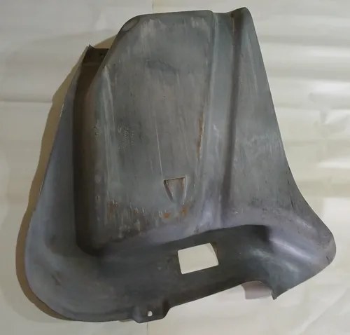 Cubre Tanque Combustible Escort 98/03 5 Puertas