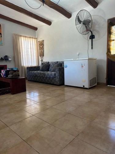 Casa Con Pileta, Quincho Y Vista Al Cerro. Un Lugar Para Descansar Y Vivir En Familia - 4