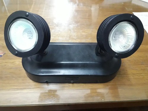 1 Spot Negro Con 2 Luces Dicroicas. Ovalado 21 Cm. Usado.
