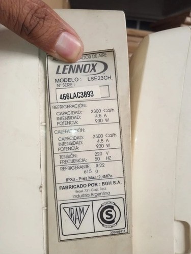 Aire Acondicionado Split Lennox 2300 Fr Frío / Calor Usado Crema - 2