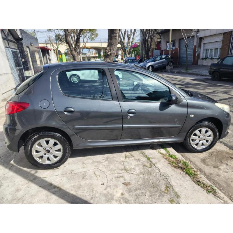 Peugeot 207 2009 1.4 XS Hatchback - 6