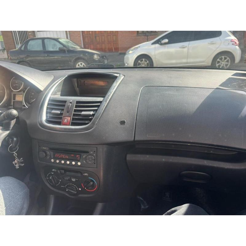 Peugeot 207 2009 1.4 XS Hatchback - 15