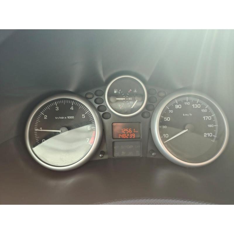 Peugeot 207 2009 1.4 XS Hatchback - 17