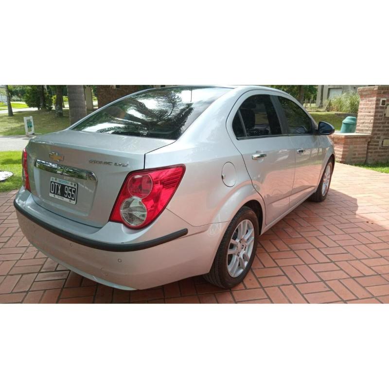 Chevrolet Sonic LTZ 1.6 MT 4 Puertas Nafta - 3