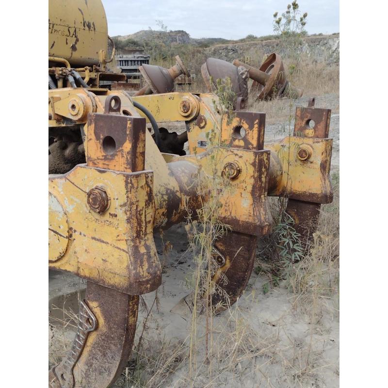 Topadora Komatsu D 85 Espejo 5 Metros Scarificador Cordoba Venta Rapida - 4