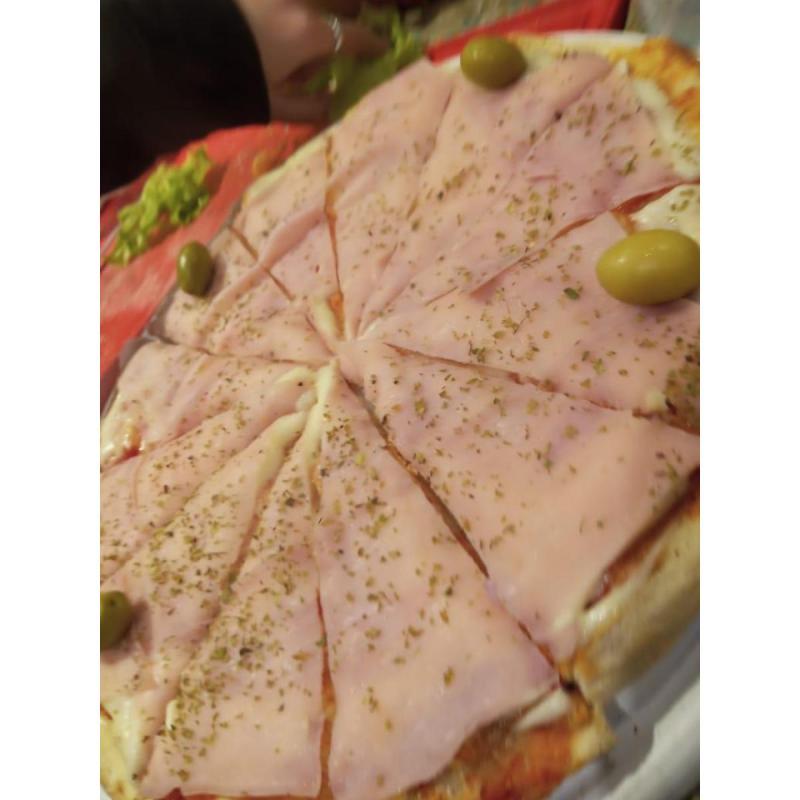 Pizza party libre con entrada - 9