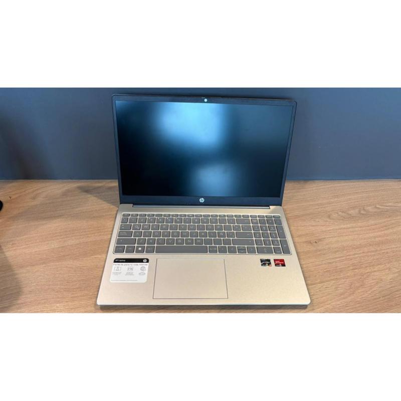 Notebook HP 15 fc0004la AMD Ryzen 3 8gb 512gb W11 Home - 4