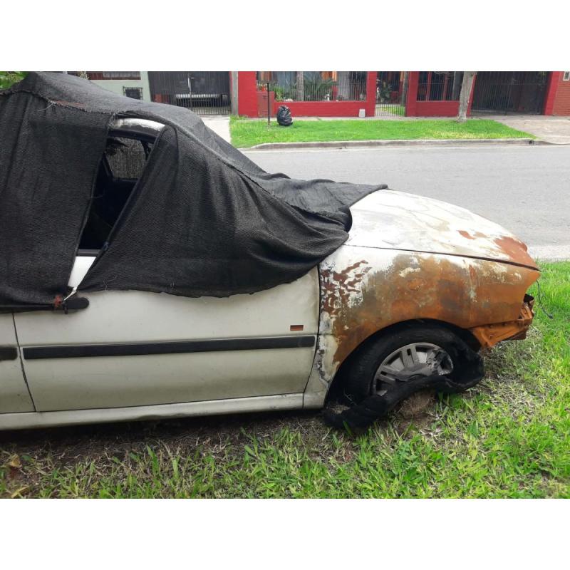 Volkswagen Gol 2005 1.6 - 4