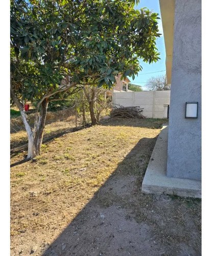 Oportunidad Casa Con Vista Sobre Avenida Cerca Rio - 2