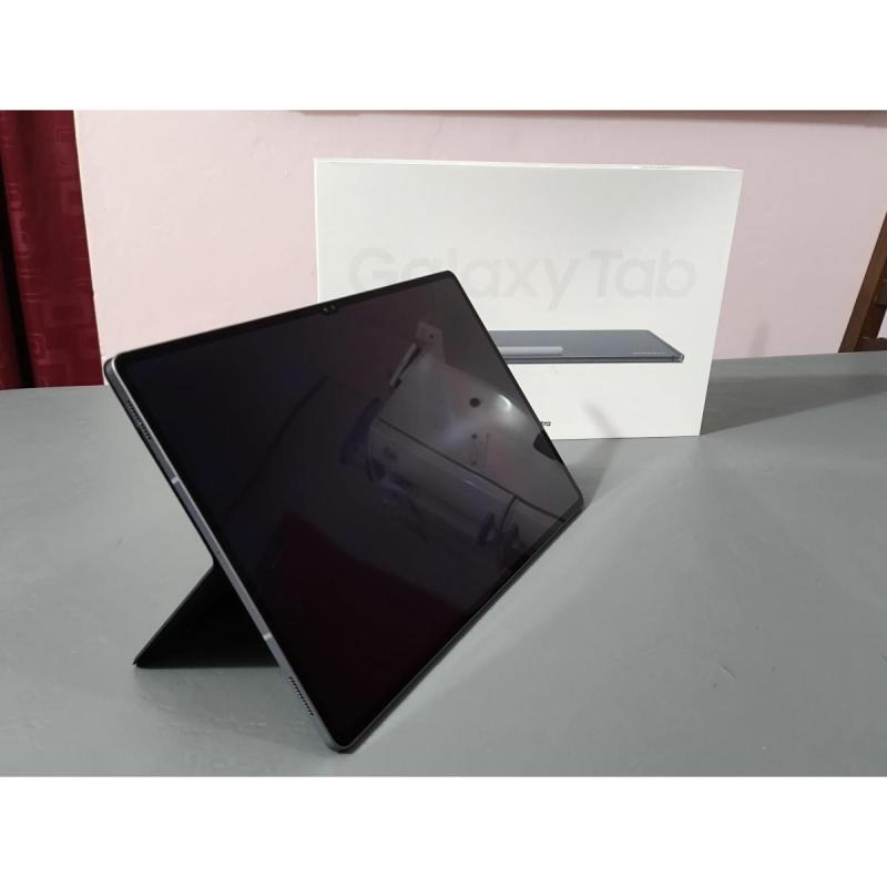 Samsung Galaxy Tab S10 Ultra, Color Gris, 12gb/256gb, Teclado + Funda - 2