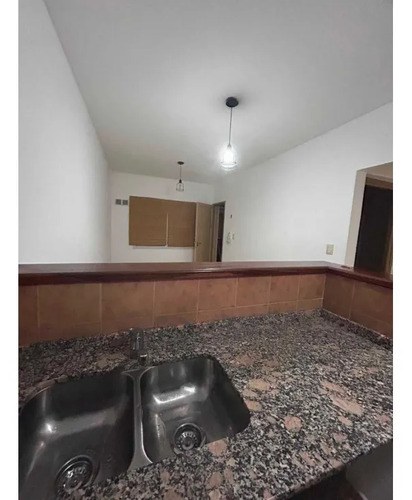 Alquilo Anual Dpto 1 Dorm Zona Cucu - 5