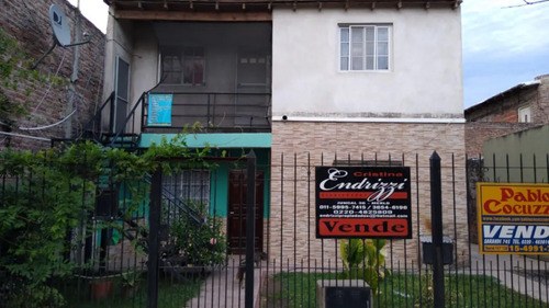 Casa En Venta En Merlo