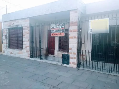 Casa En Venta En Merlo - 2
