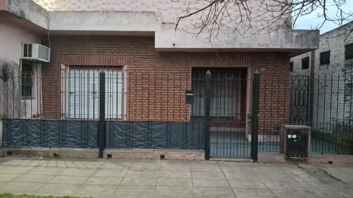 Excelente Chalet De 8 Amb. + Local En Merlo Oportunidad - 3