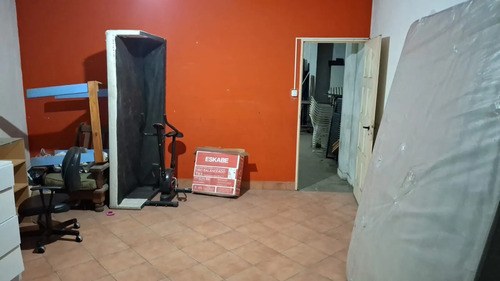 Excelente Chalet De 8 Amb. + Local En Merlo Oportunidad - 6