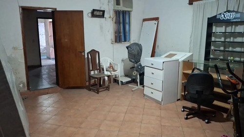 Excelente Chalet De 8 Amb. + Local En Merlo Oportunidad - 7