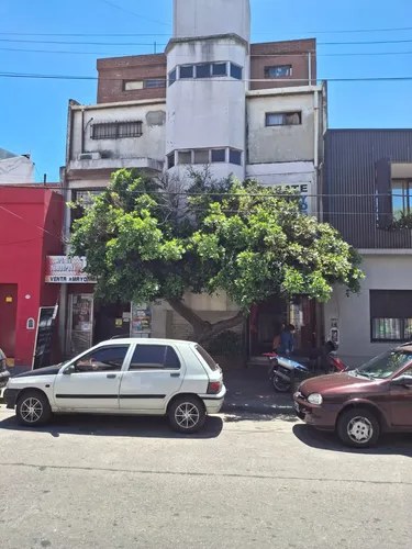 Importante Edificio Gimnasio Dojo Vivienda En Venta Ciudadela