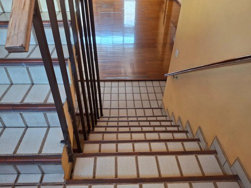 Importante Edificio Gimnasio Dojo Vivienda En Venta Ciudadela - 4