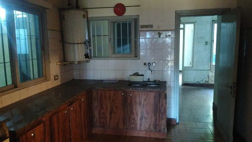 Casa En Venta En Merlo Con Terraza - 4